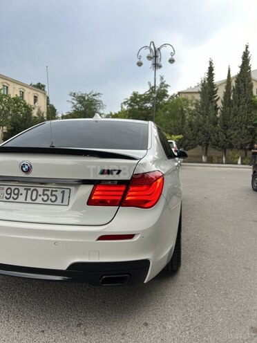 BMW 740 2011, 325,000 km - 3.0 l - Sumqayıt