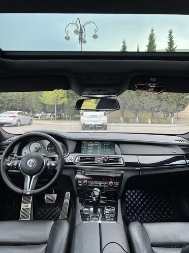 BMW 740 2011, 325,000 km - 3.0 l - Sumqayıt