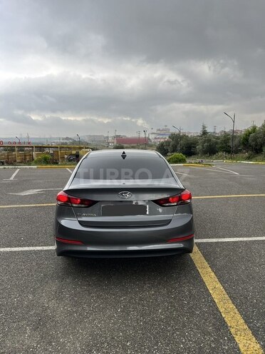 Hyundai Elantra 2017, 104,500 km - 2.0 l - Bakı