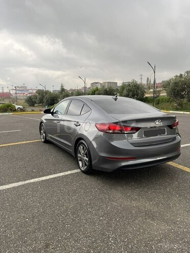 Hyundai Elantra 2017, 104,500 km - 2.0 l - Bakı