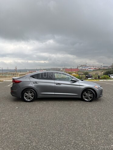 Hyundai Elantra 2017, 104,500 km - 2.0 l - Bakı