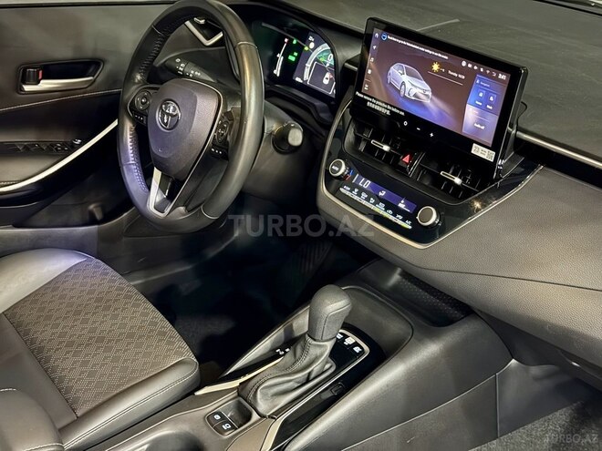 Toyota Corolla 2025, 4,300 km - 1.8 l - Bakı