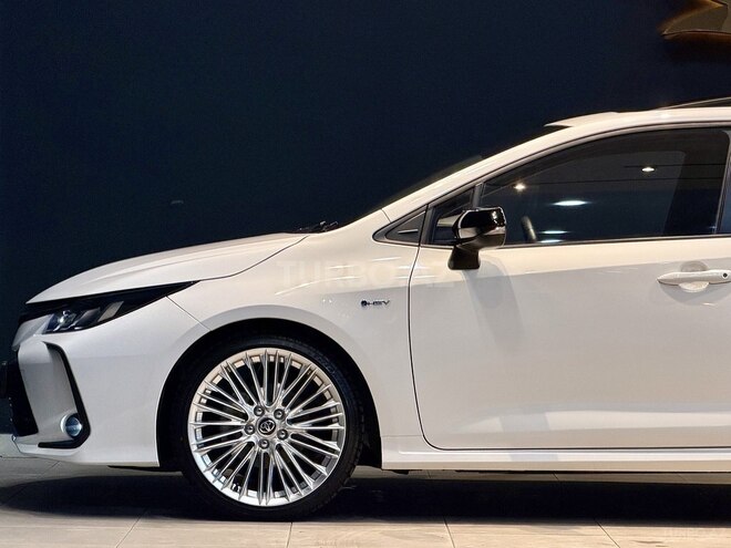 Toyota Corolla 2025, 4,300 km - 1.8 l - Bakı