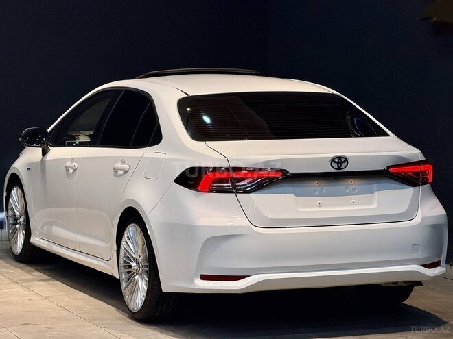 Toyota Corolla 2025, 4,300 km - 1.8 l - Bakı