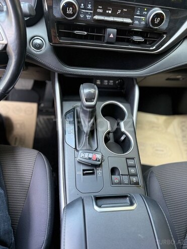 Toyota Highlander 2023, 44,000 km - 2.5 л - Gəncə