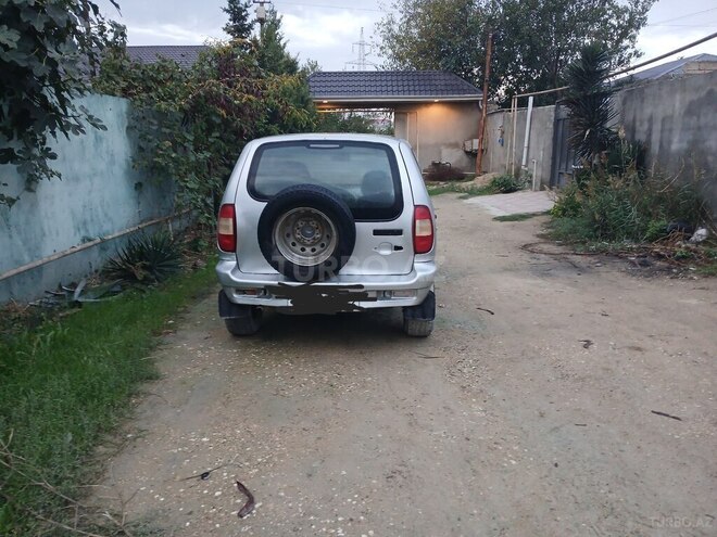 Chevrolet Niva 2005, 325,960 km - 1.8 л - Bakı