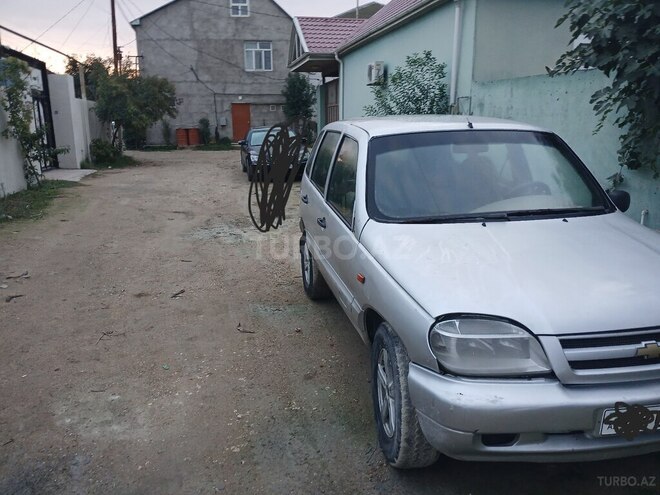 Chevrolet Niva 2005, 325,960 km - 1.8 л - Bakı