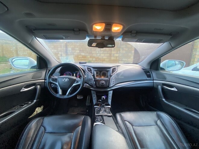 Hyundai i40 2013, 206,000 km - 2.0 л - Bakı