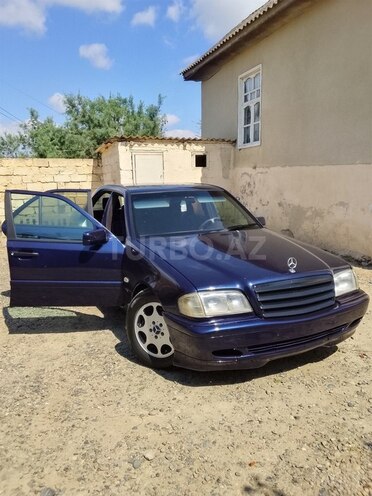 Mercedes C 180 1995, 262,185 km - 1.8 л - Salyan