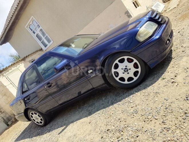 Mercedes C 180 1995, 262,185 km - 1.8 л - Salyan