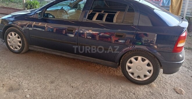 Opel Astra 1999, 359,680 km - 1.8 l - Qəbələ