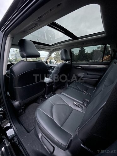 Toyota Highlander 2022, 131,000 km - 2.5 l - Bakı