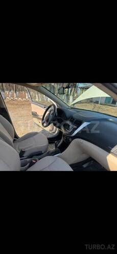 Hyundai Accent 2015, 160,000 km - 1.6 l - Masallı