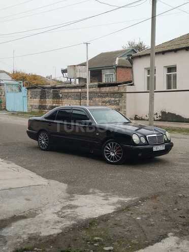 Mercedes E 230 1997, 250,000 km - 2.3 л - Bakı