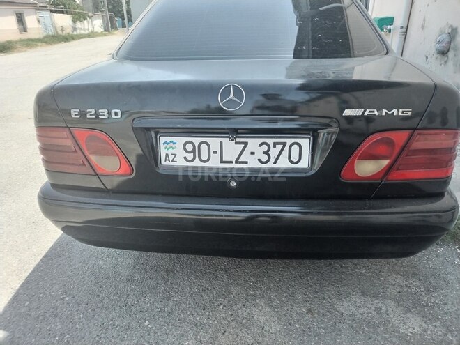 Mercedes E 230 1997, 250,000 km - 2.3 л - Bakı