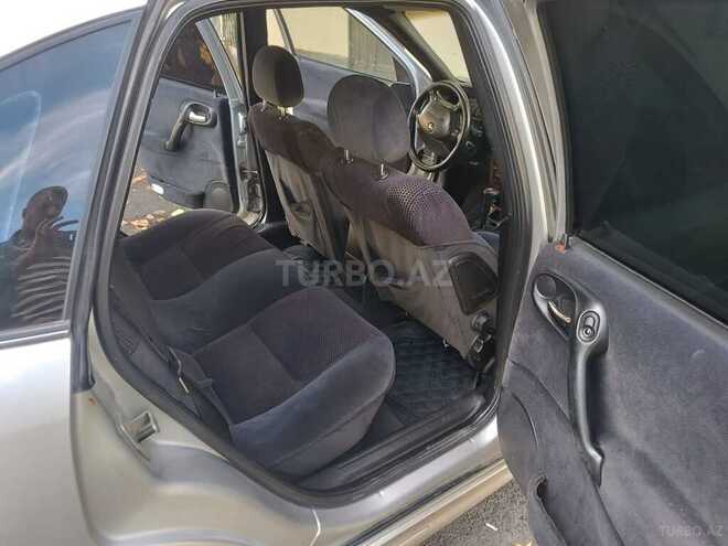 Opel Vectra 2000, 240,000 km - 2.0 л - Zaqatala