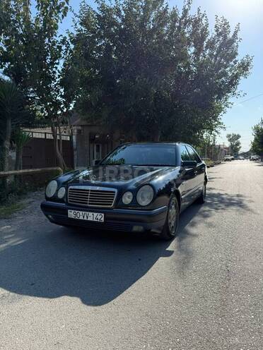 Mercedes E 320 1999, 500,000 km - 3.2 l - Bakı