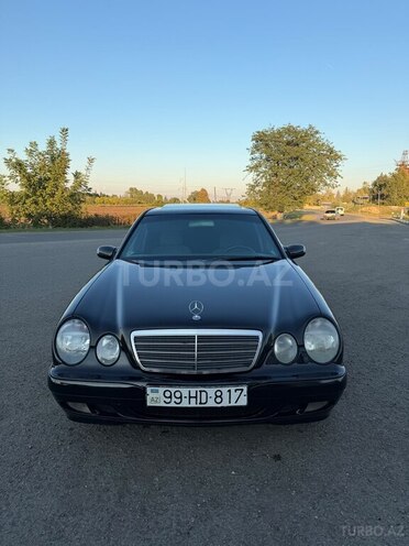 Mercedes E 220 2002, 358,635 km - 2.2 л - Qazax