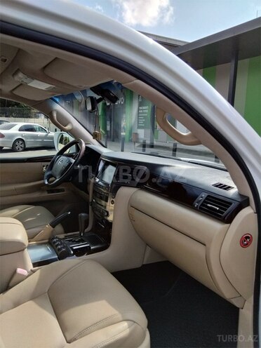 Lexus LX 570 2009, 176,000 km - 5.7 l - Bakı