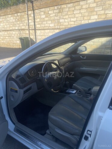 Hyundai Sonata 2006, 280,000 km - 2.4 л - Quba