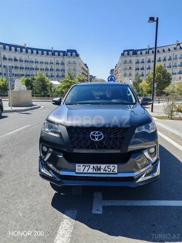 Toyota Fortuner 2017, 198,000 km - 2.7 l - Bakı