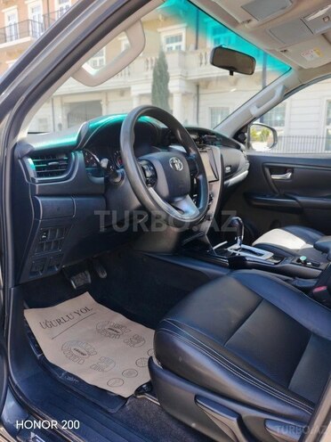 Toyota Fortuner 2017, 198,000 km - 2.7 l - Bakı