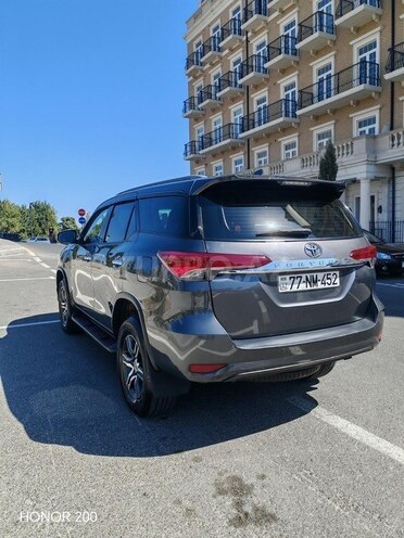 Toyota Fortuner 2017, 198,000 km - 2.7 l - Bakı