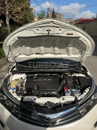 Toyota Corolla 2014, 170,910 km - 1.6 л - Bakı
