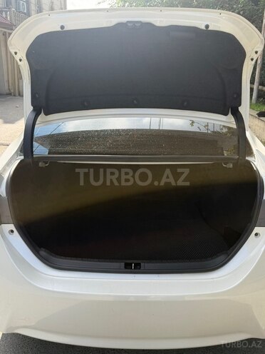 Toyota Corolla 2014, 170,910 km - 1.6 л - Bakı
