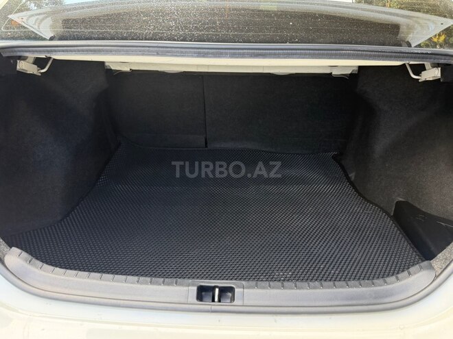 Toyota Corolla 2014, 170,910 km - 1.6 л - Bakı