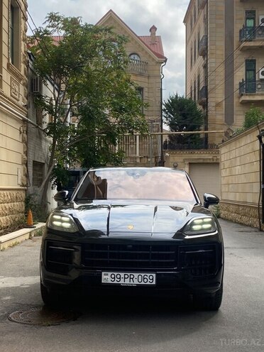 Porsche Cayenne GTS 2024, 107,000 km - 4.0 l - Bakı