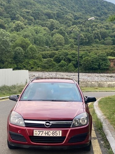 Opel Astra 2006, 338,000 km - 1.3 l - Balakən