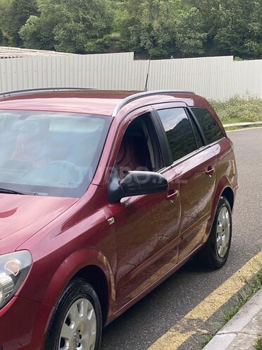 Opel Astra 2006, 338,000 km - 1.3 l - Balakən