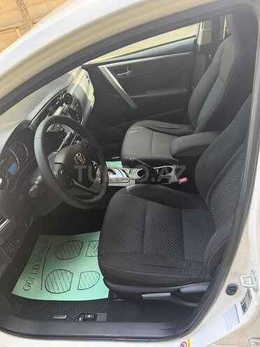 Toyota Corolla 2014, 170,910 km - 1.6 л - Bakı