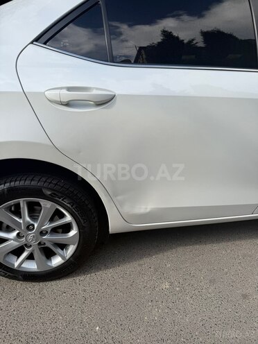 Toyota Corolla 2014, 170,910 km - 1.6 л - Bakı