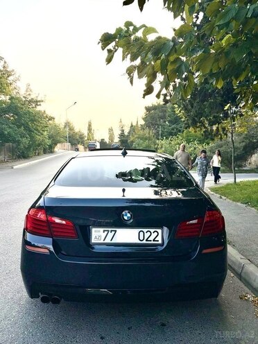 BMW 528 2014, 220,000 km - 2.0 l - Bakı