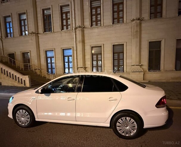 Volkswagen Polo 2018, 131,000 km - 1.6 л - Bakı