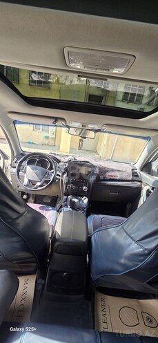 Kia Sorento 2011, 293,000 km - 2.4 l - Bakı