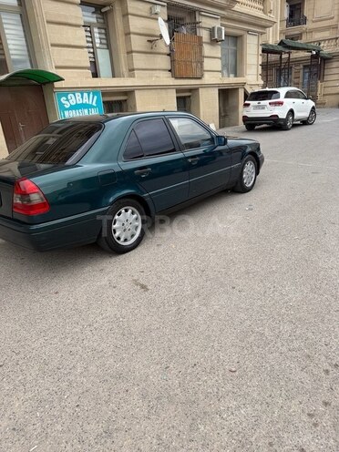 Mercedes C 180 1995, 380,000 km - 1.8 l - Bakı