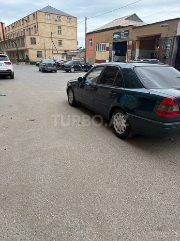 Mercedes C 180 1995, 380,000 km - 1.8 l - Bakı