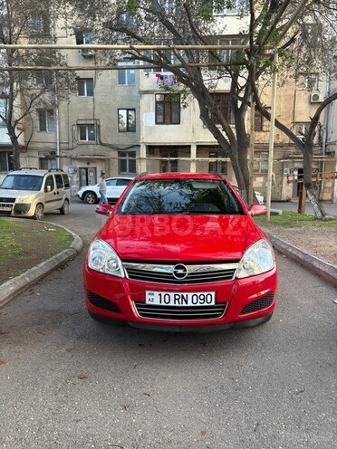 Opel Astra 2009, 329,450 km - 1.4 л - Bakı