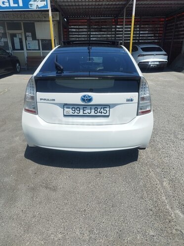 Toyota Prius 2011, 204,000 km - 1.8 л - Bakı
