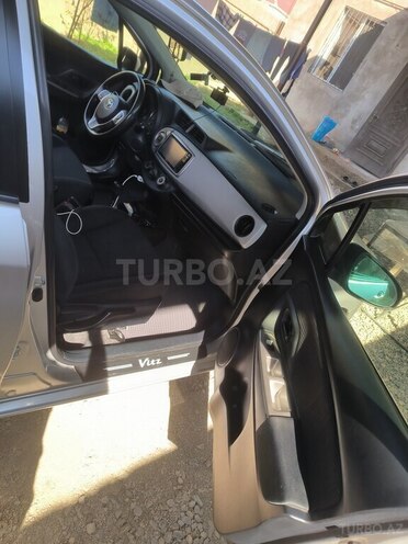 Toyota Vitz 2014, 120,000 km - 1.3 l - Bakı