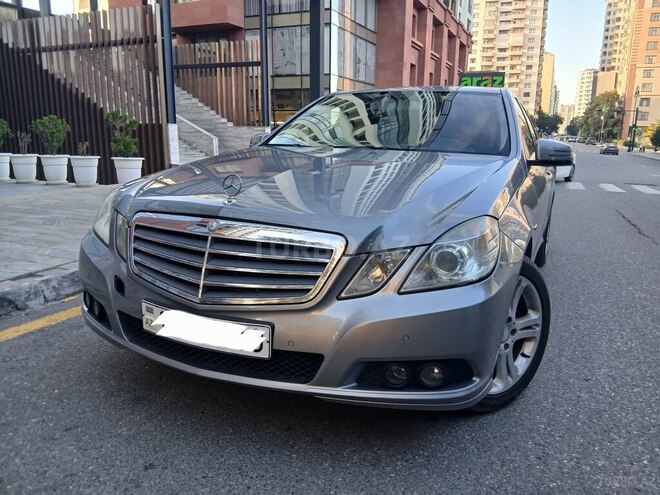 Mercedes E 220 2009, 282,000 km - 2.1 l - Bakı