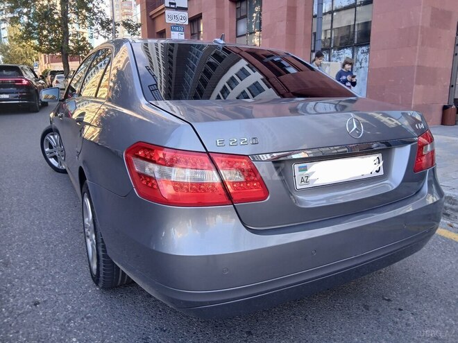 Mercedes E 220 2009, 282,000 km - 2.1 l - Bakı