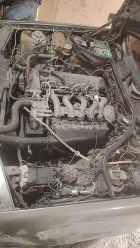 Mercedes E 250 1993, 960,541 km - 2.5 л - Masallı