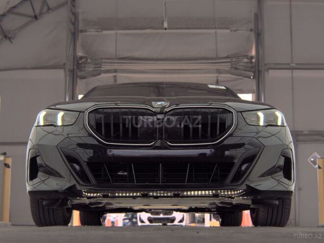 BMW 530 2026, 25,991 km - 2.0 l - Bakı