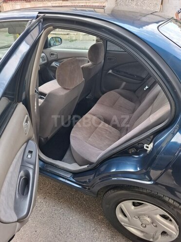 Nissan Sunny 2002, 370,000 km - 1.5 l - Bakı