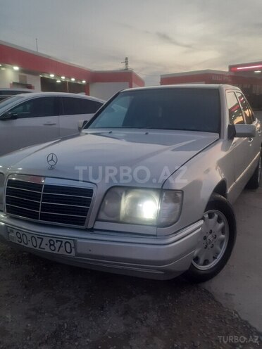Mercedes E 250 1994, 326,000 km - 2.5 л - Sabirabad