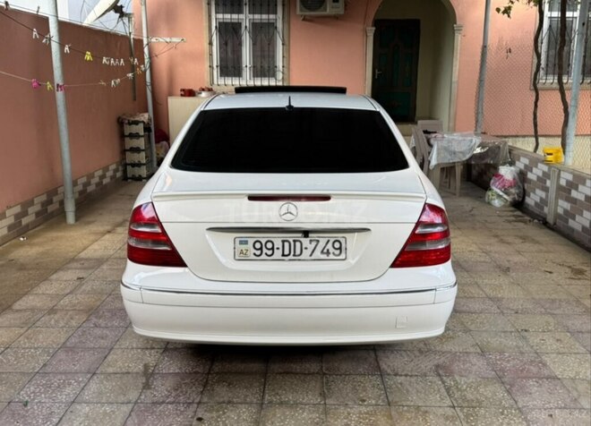 Mercedes E 320 2002, 385,500 km - 3.2 l - Bakı